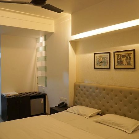 Hotel Paradise 那格浦尔 外观 照片